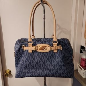 Authentic Micheal Kors Oversized Bag Purse Handbag
